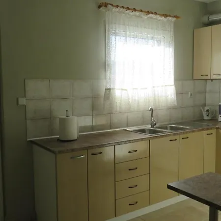 アパート Comfortable And Spacious Near Beaches